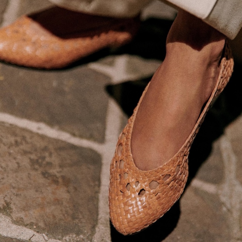 Sezane Anya Ballerinas in Camel